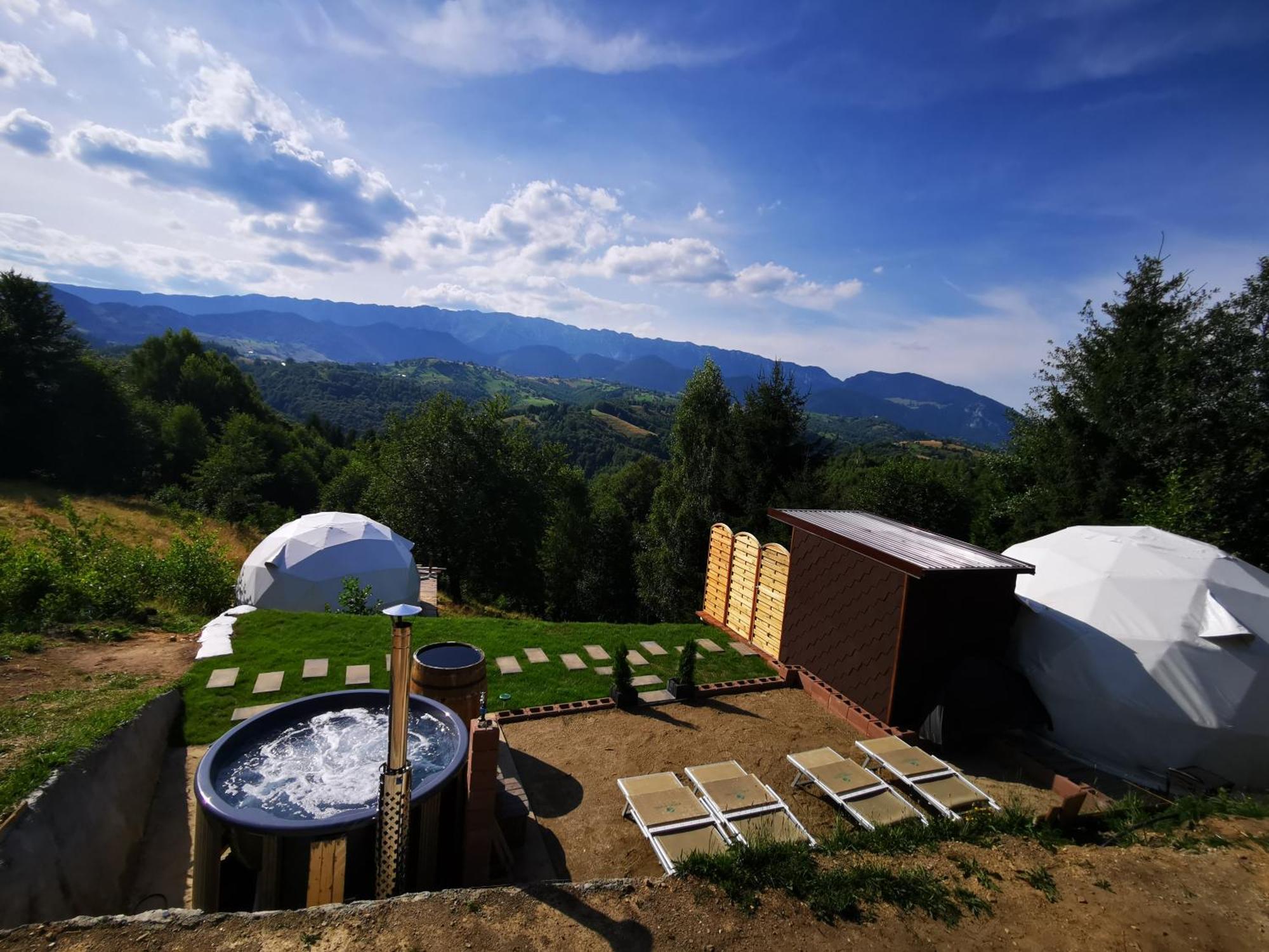 Hotel Glamping Zazen Drumu Carului Exterior foto